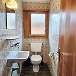 Woka 1 By Interhome Lägenhet *